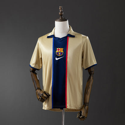 Retro Barcelona 2002 Away detail