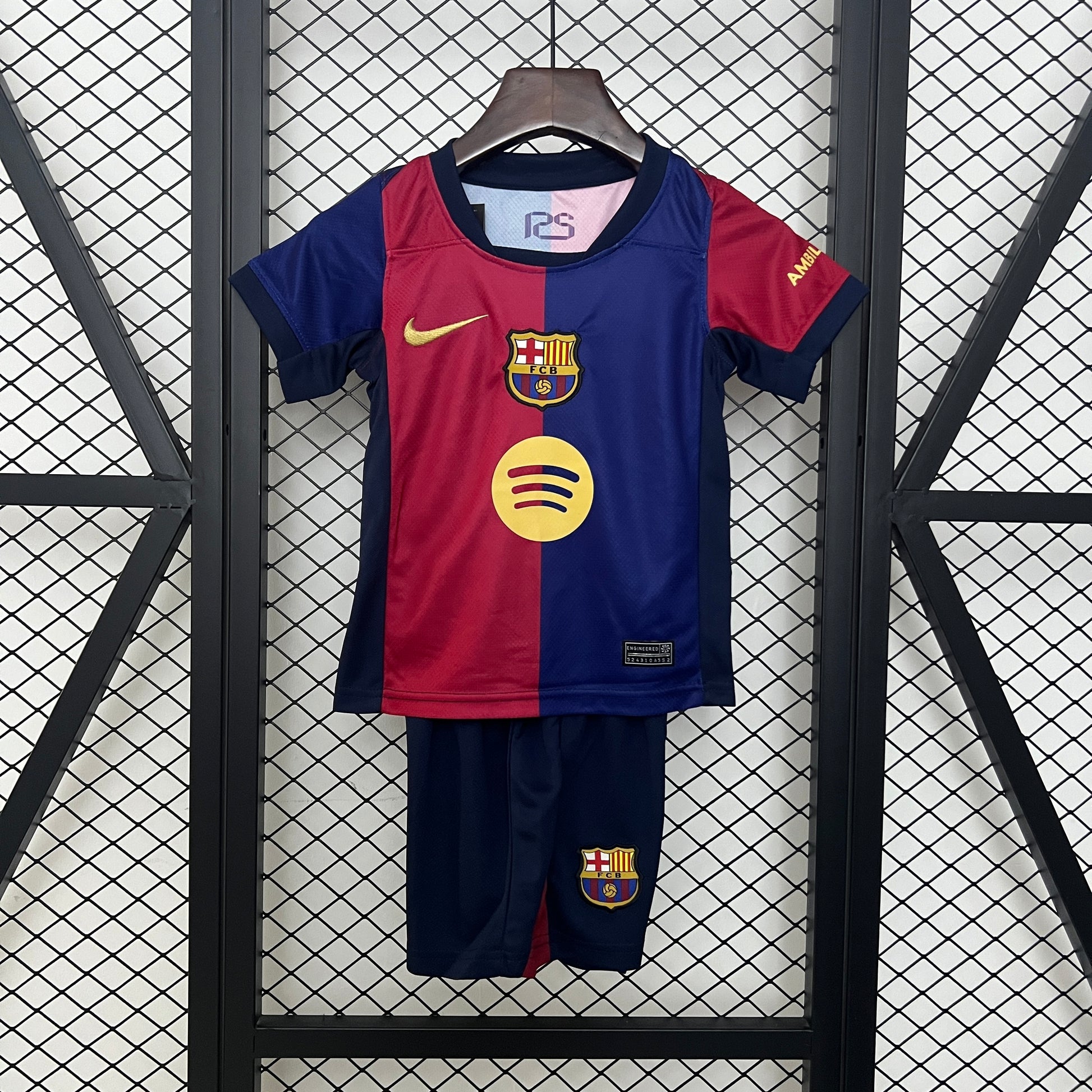 24-25 kids Barcelona home