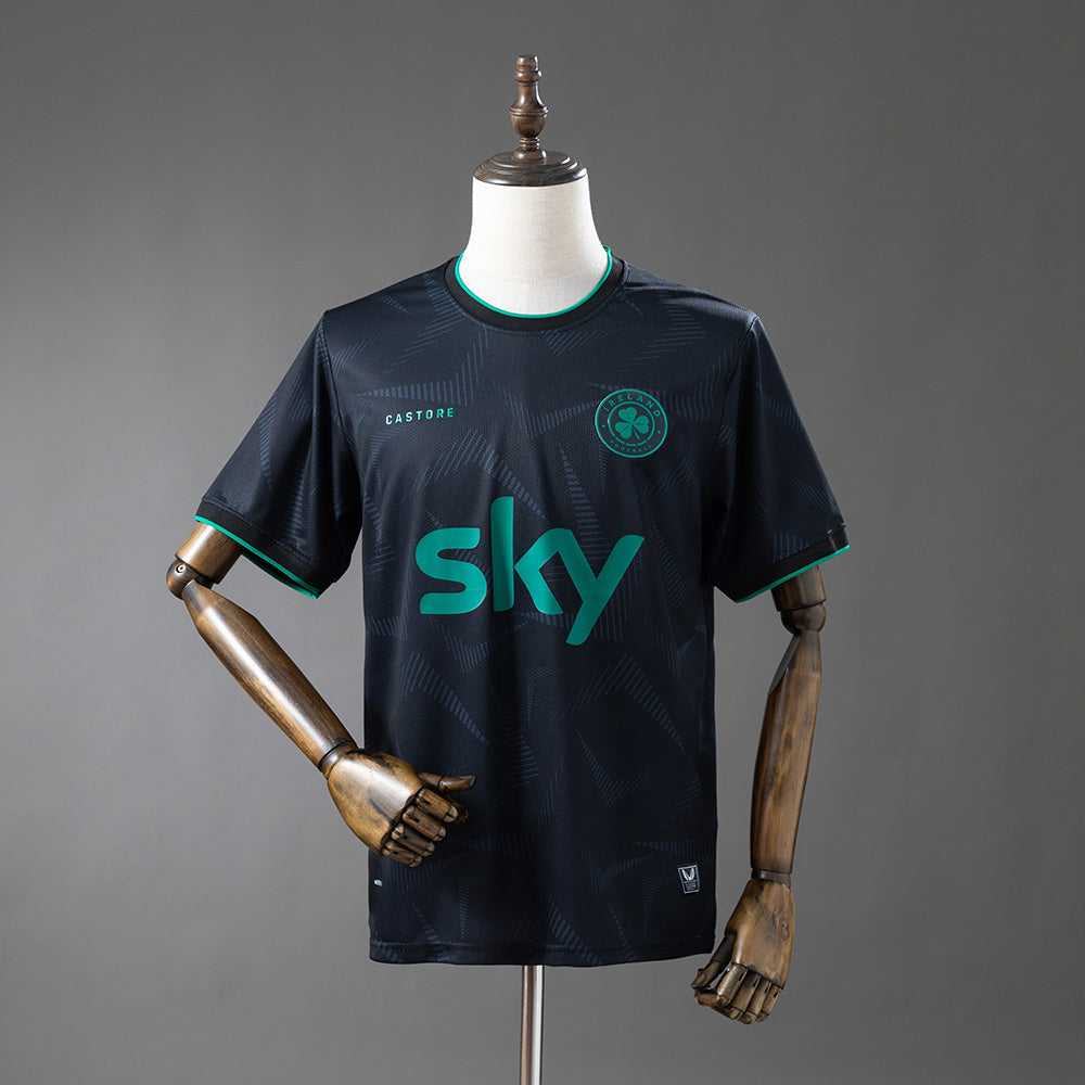 Ireland 2025 Invisible Black Jersey detail