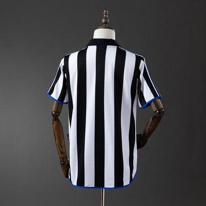 Newcastle United 1999-00 Home Retro Shirt