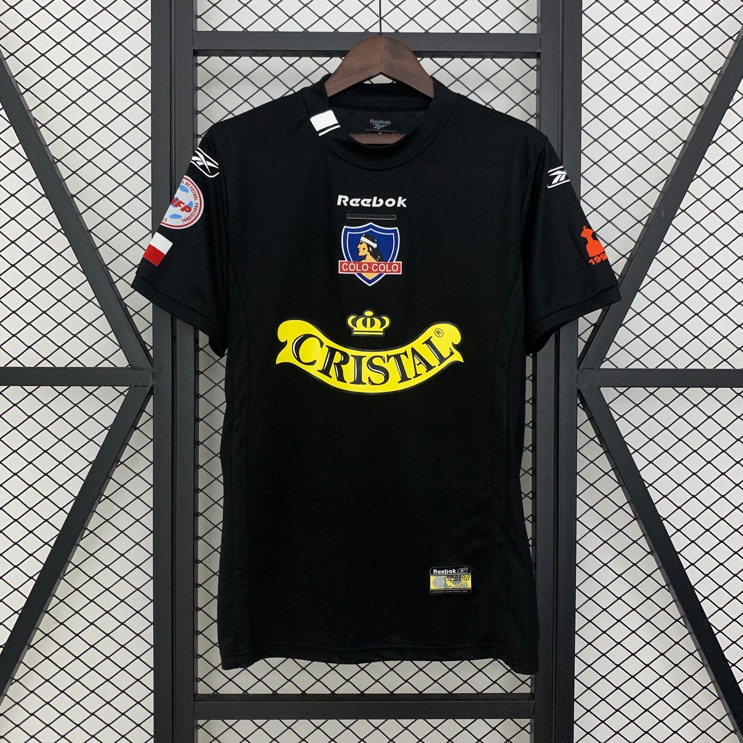 Retro Colo Colo 2004 Away detail