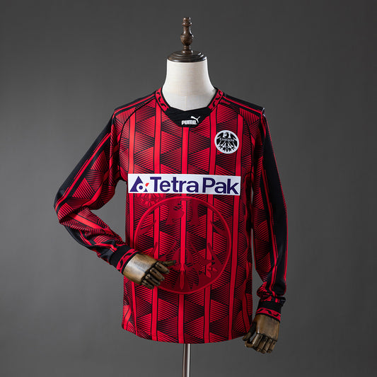 Frankfurt 95-96 Home Long-Sleeve Retro Jersey detail