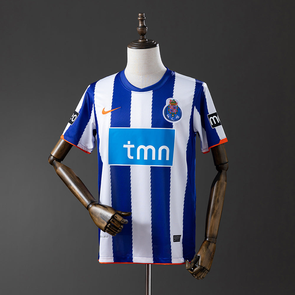 Retro Porto 10-11 home detail