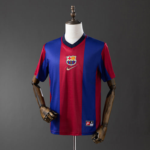 Retro 98-99 Barcelona home detail