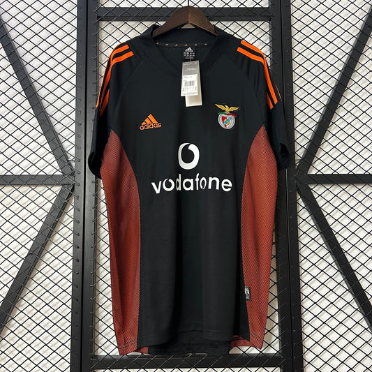 Retro Benfica 02-03 away detail