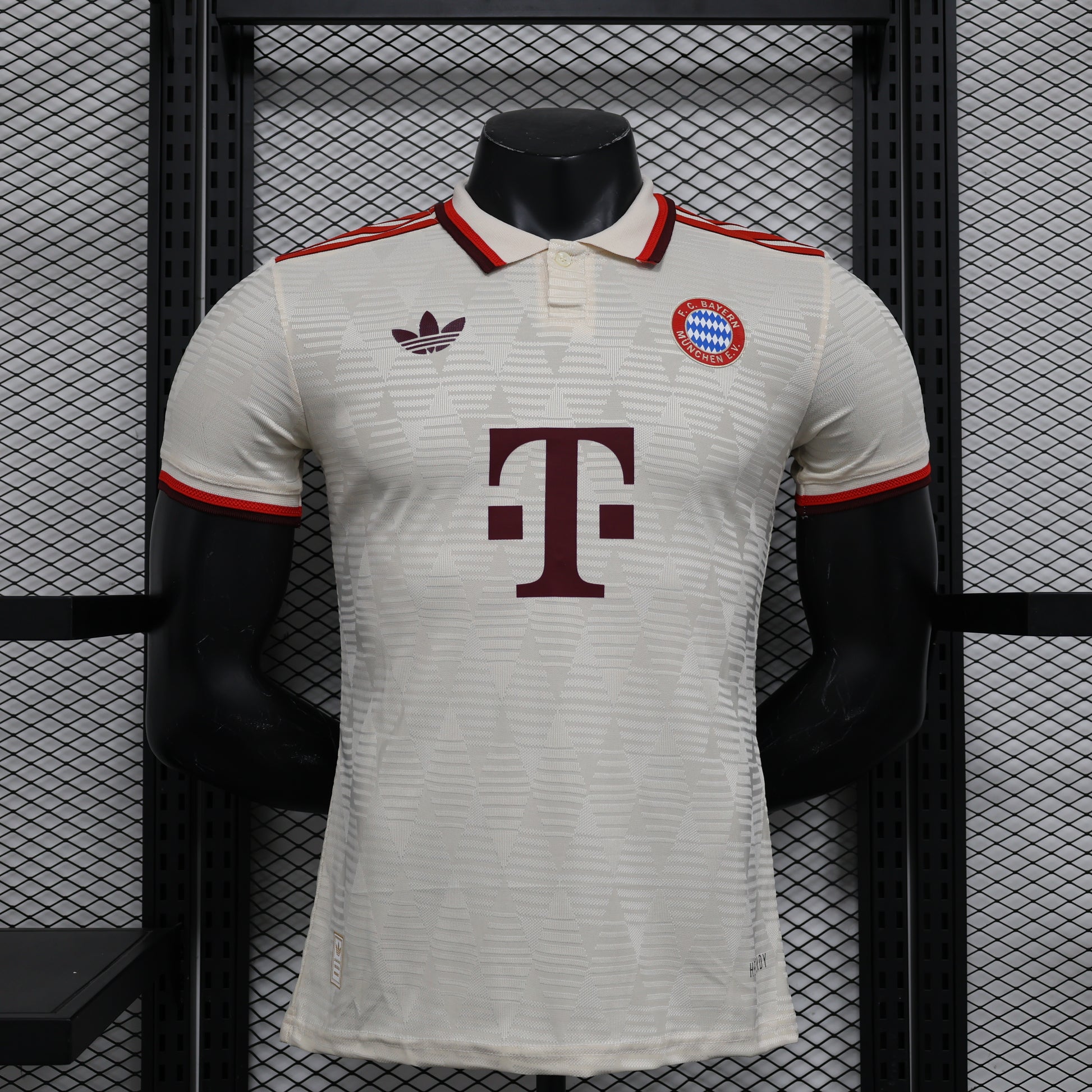 24-25 Player Bayern Munich Third Away
