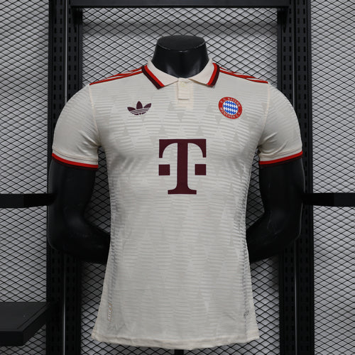 24-25 Player Bayern Munich Third Away