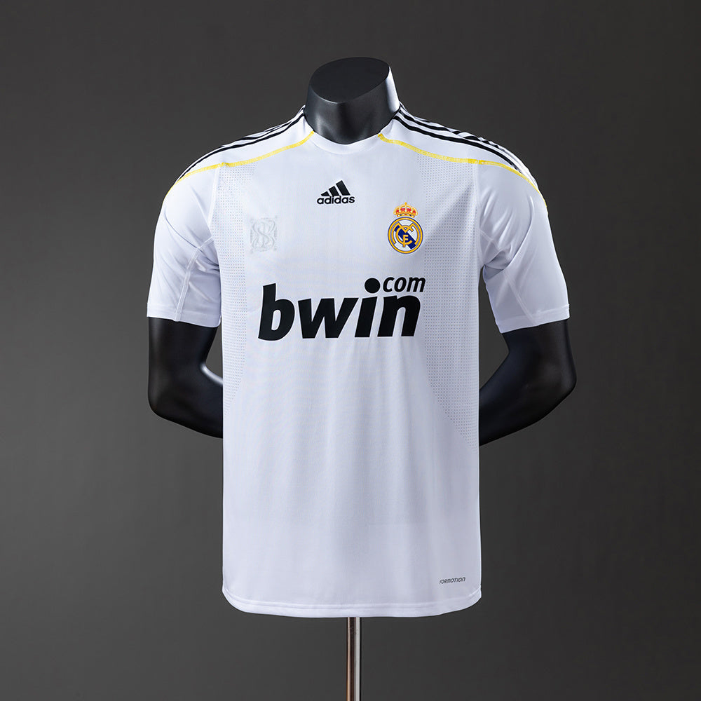 Real Madrid 09-10 Home Player Version Retro Jersey detail