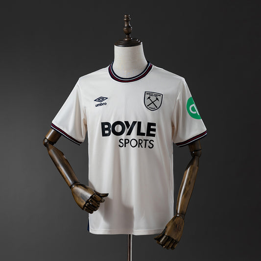 25-26 West Ham United away detail