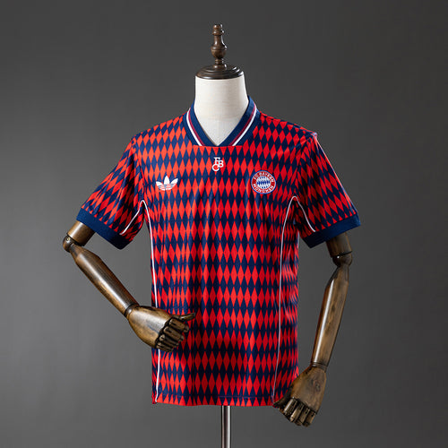 Bayern Munich 25-26 Casual Jersey detail