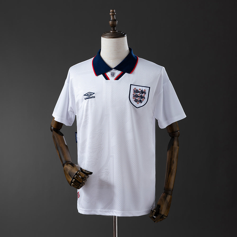 England 94-95 Home Retro Jersey detail