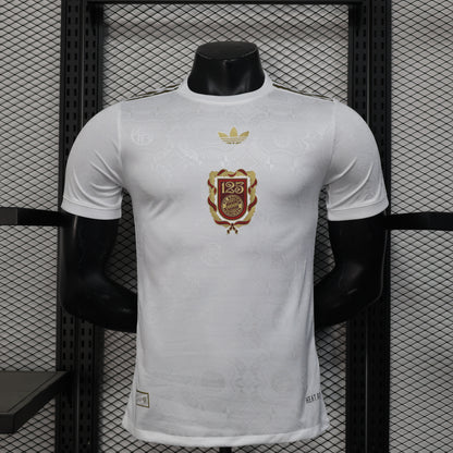 25-26 Player FC Bayern Munich 125th Anniversary White detail