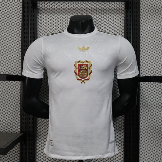 25-26 Player FC Bayern Munich 125th Anniversary White detail