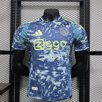 24-25 Players Ajax Away detail