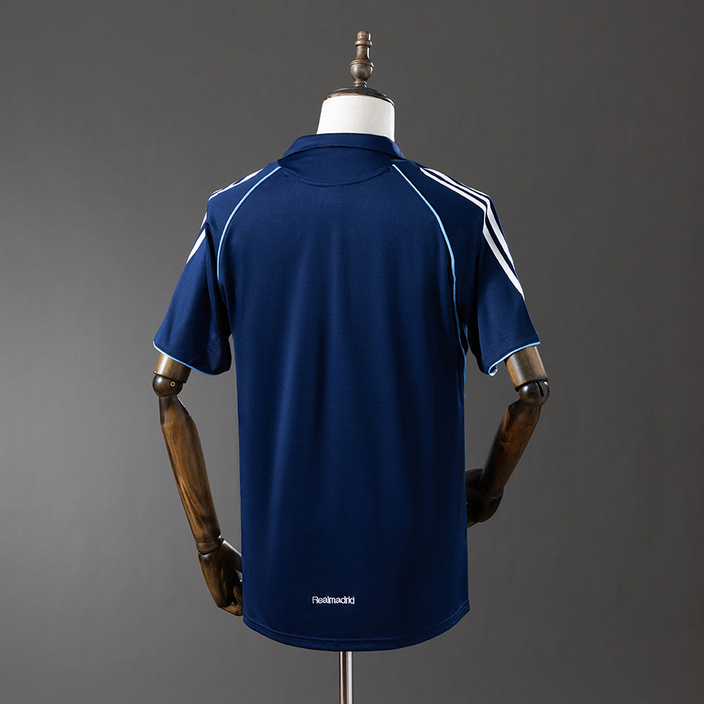 Retro 05-06 Real Madrid Away