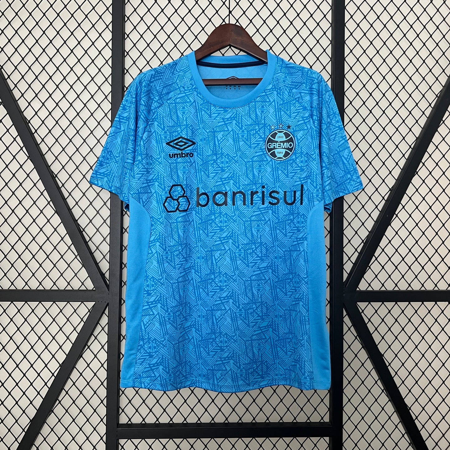 24-25 Gremio Goalkeeper detail