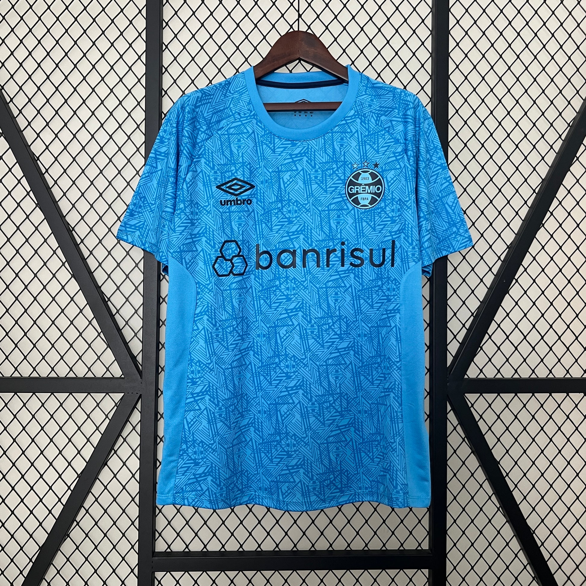 24-25 Gremio Goalkeeper detail