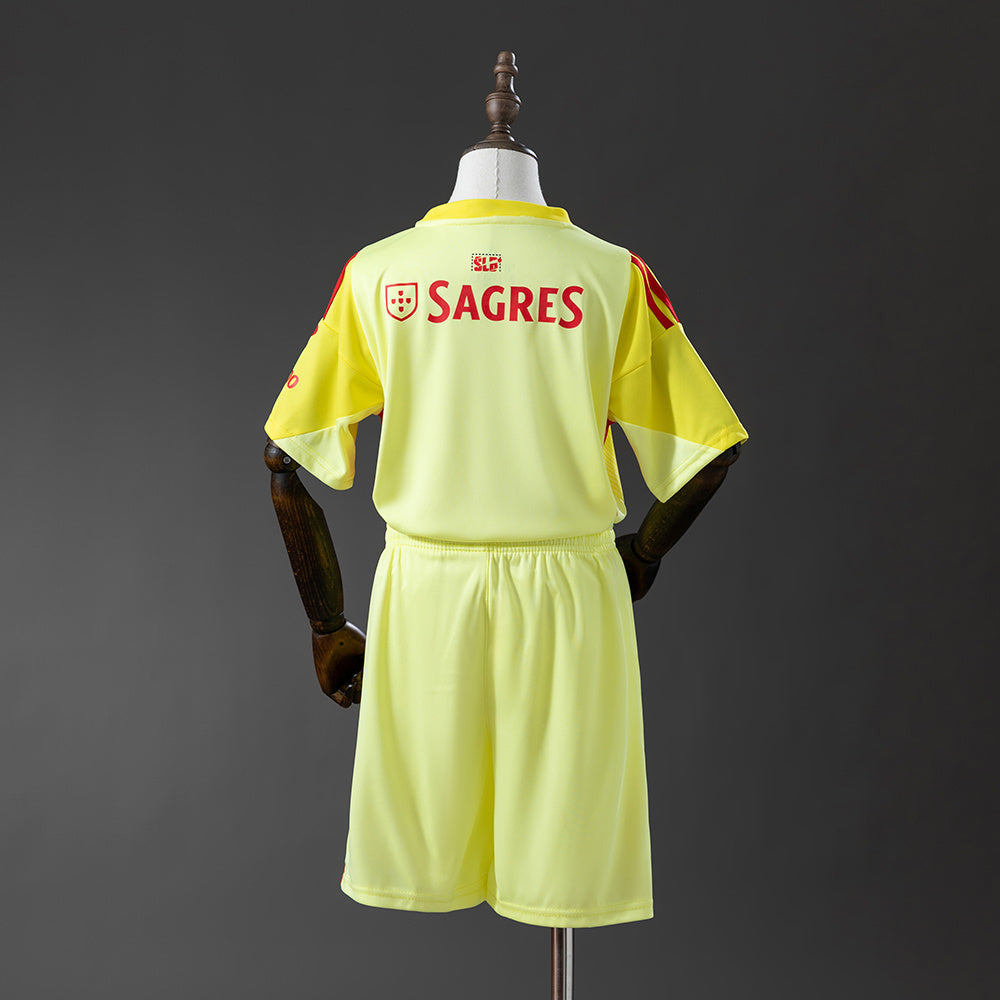25-26 Kids Benfica goalkeeper