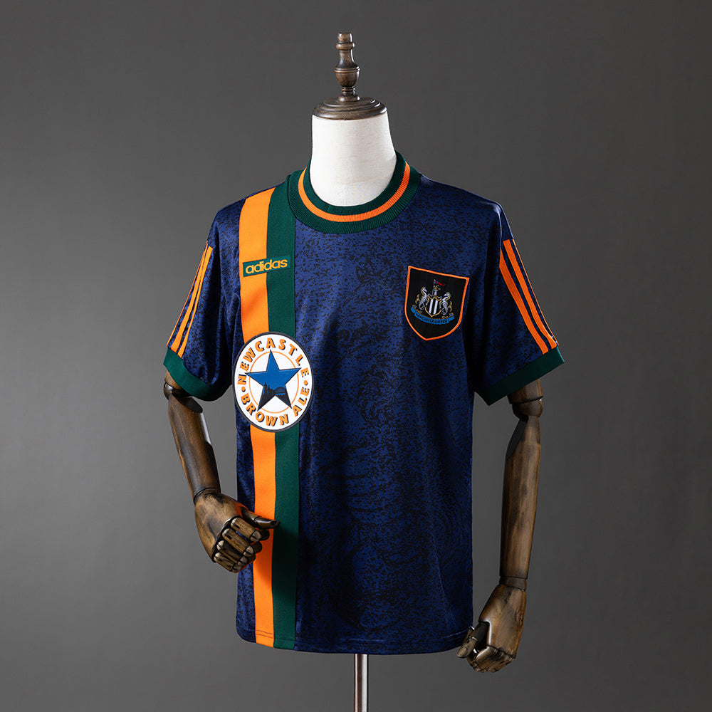 Newcastle United 1997-98 Away Retro Shirt detail