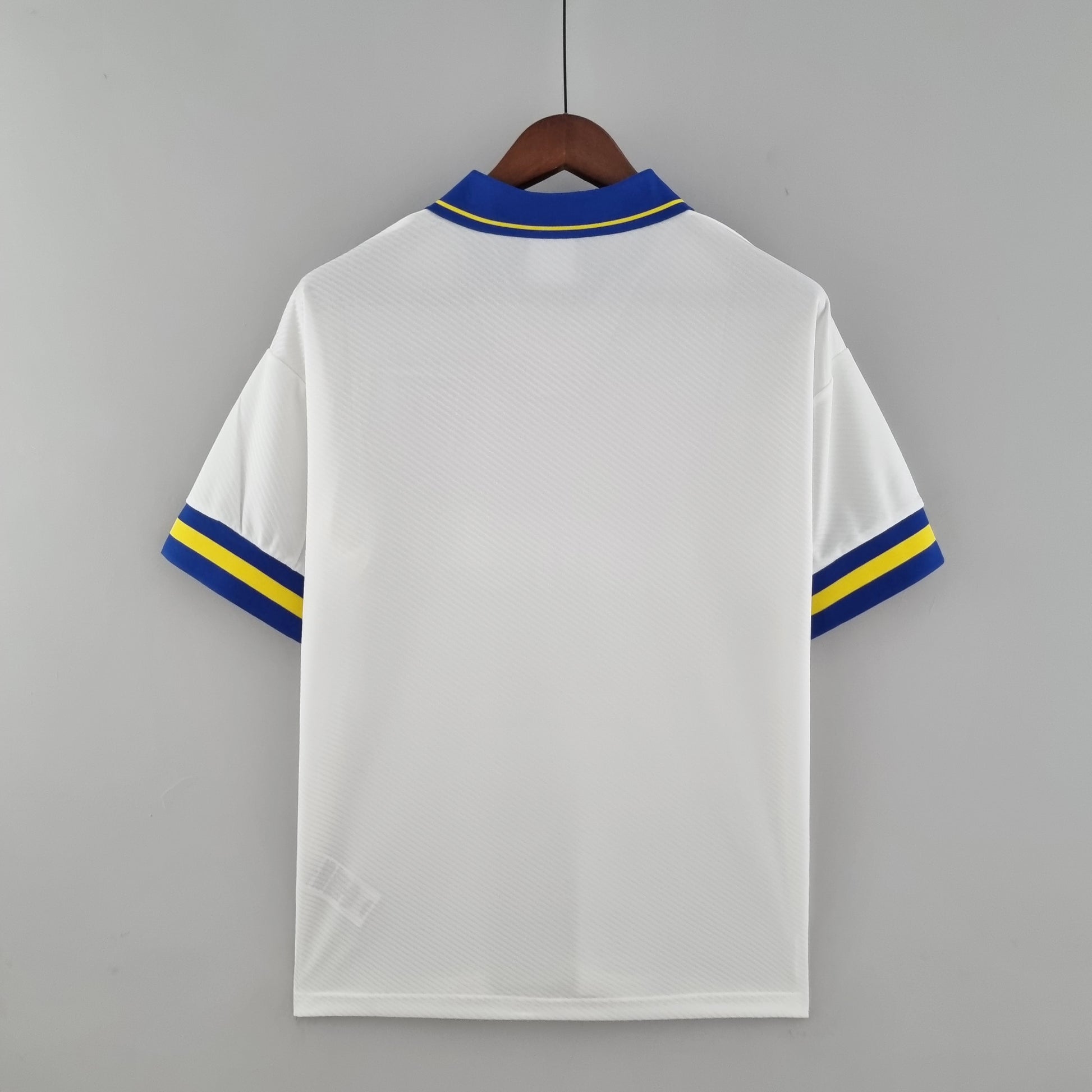 Retro Parma 93-95 away detail