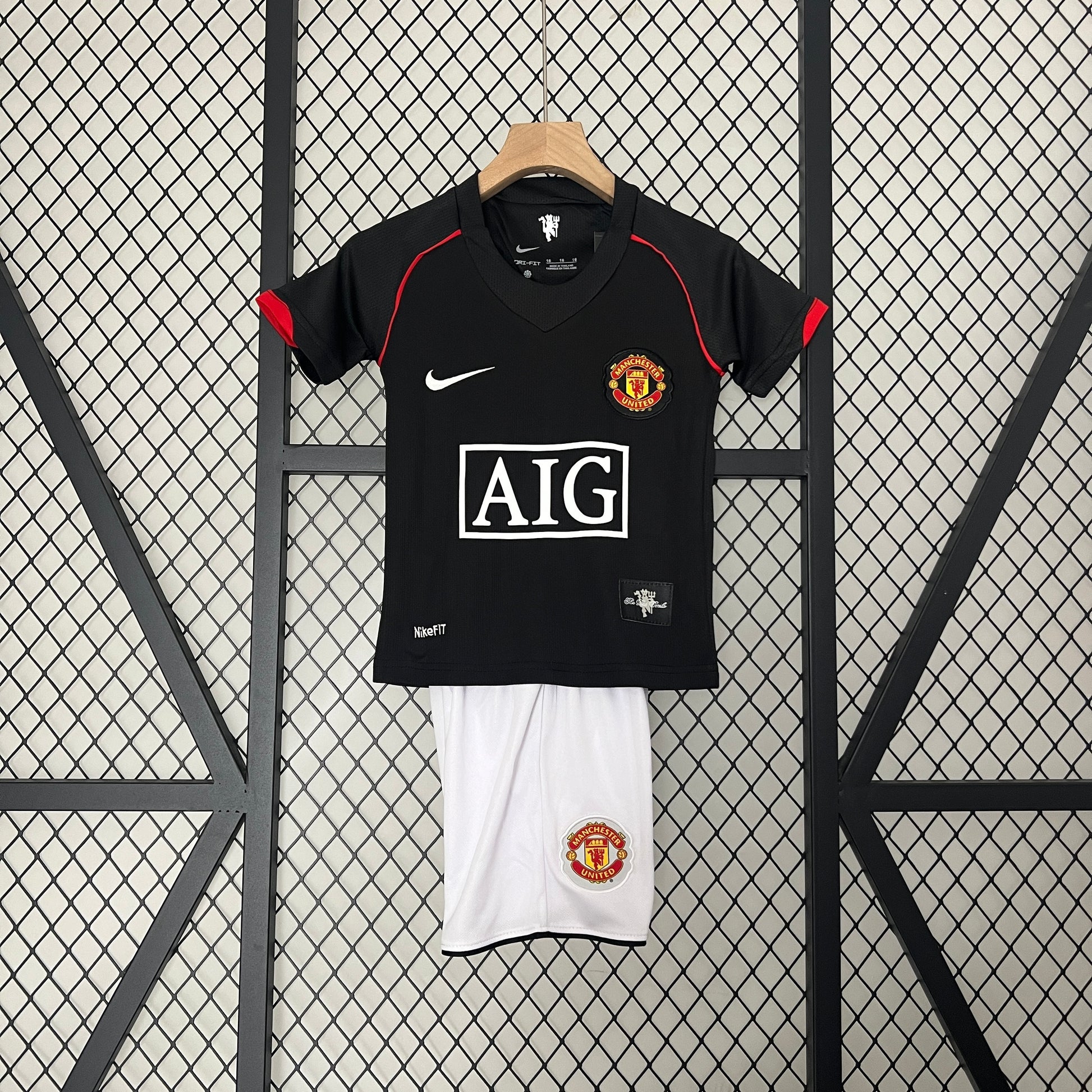kids M-U 07-08 black