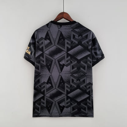 22 - 23 Arsenal away detail