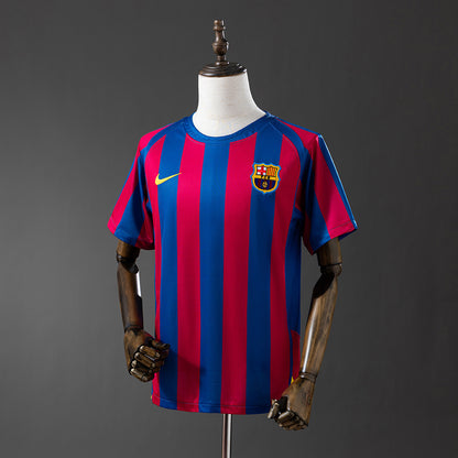 Retro Barcelona 05-06 home detail