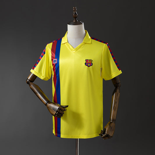 Retro Barcelona 82-84 Away detail