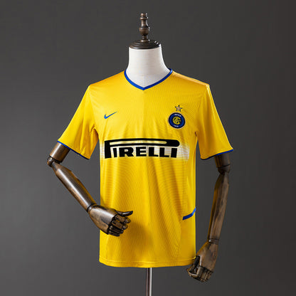 Retro 02-03 Inter Milan Third Away detail