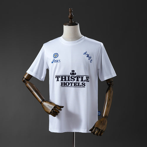 Leeds United 95-96 Retro Home detail