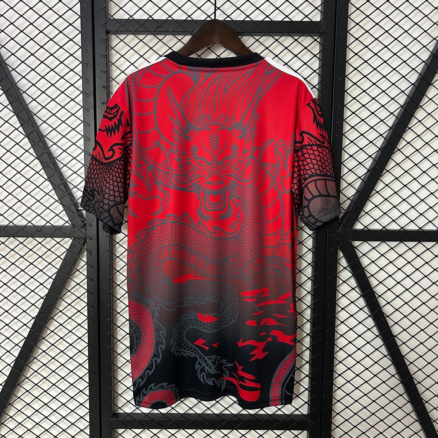 24-25 Real Madrid Red detail