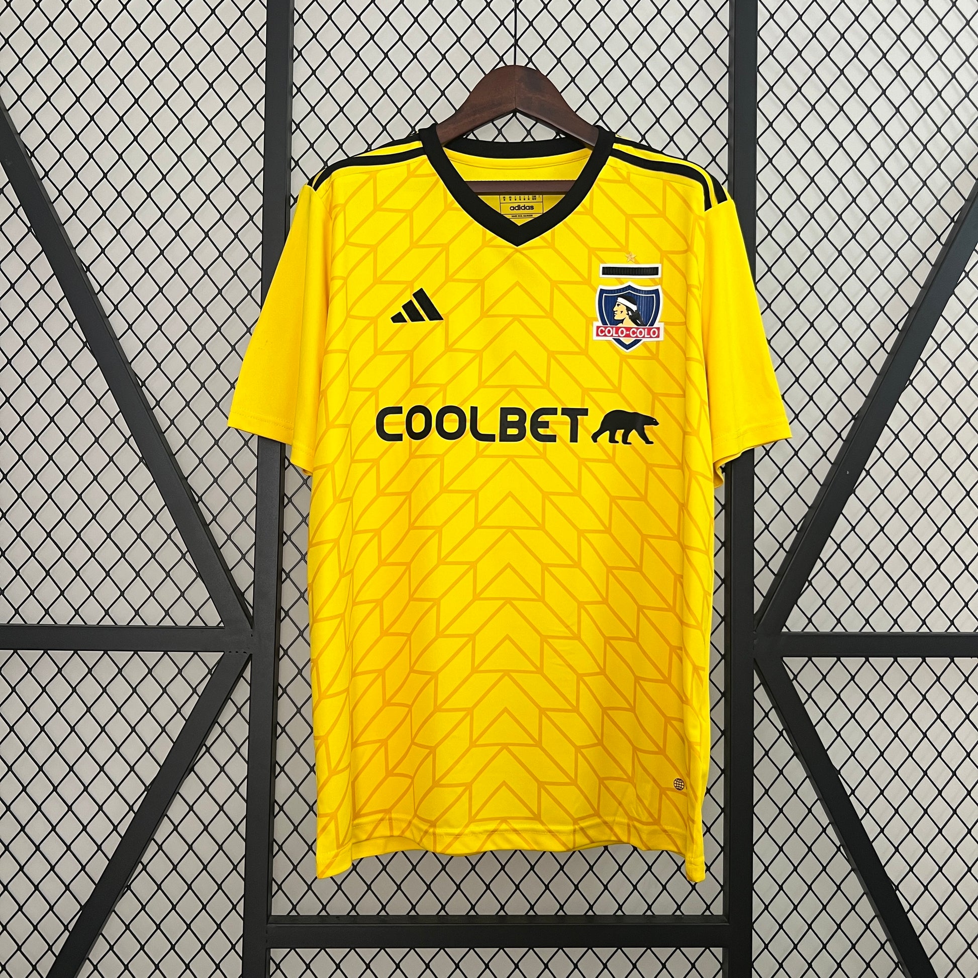 24-25 colo colo goalkeeper yellow