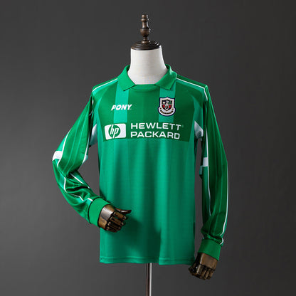 Tottenham Hotspur 97-99 Goalkeeper Long Sleeve Retro Jersey detail
