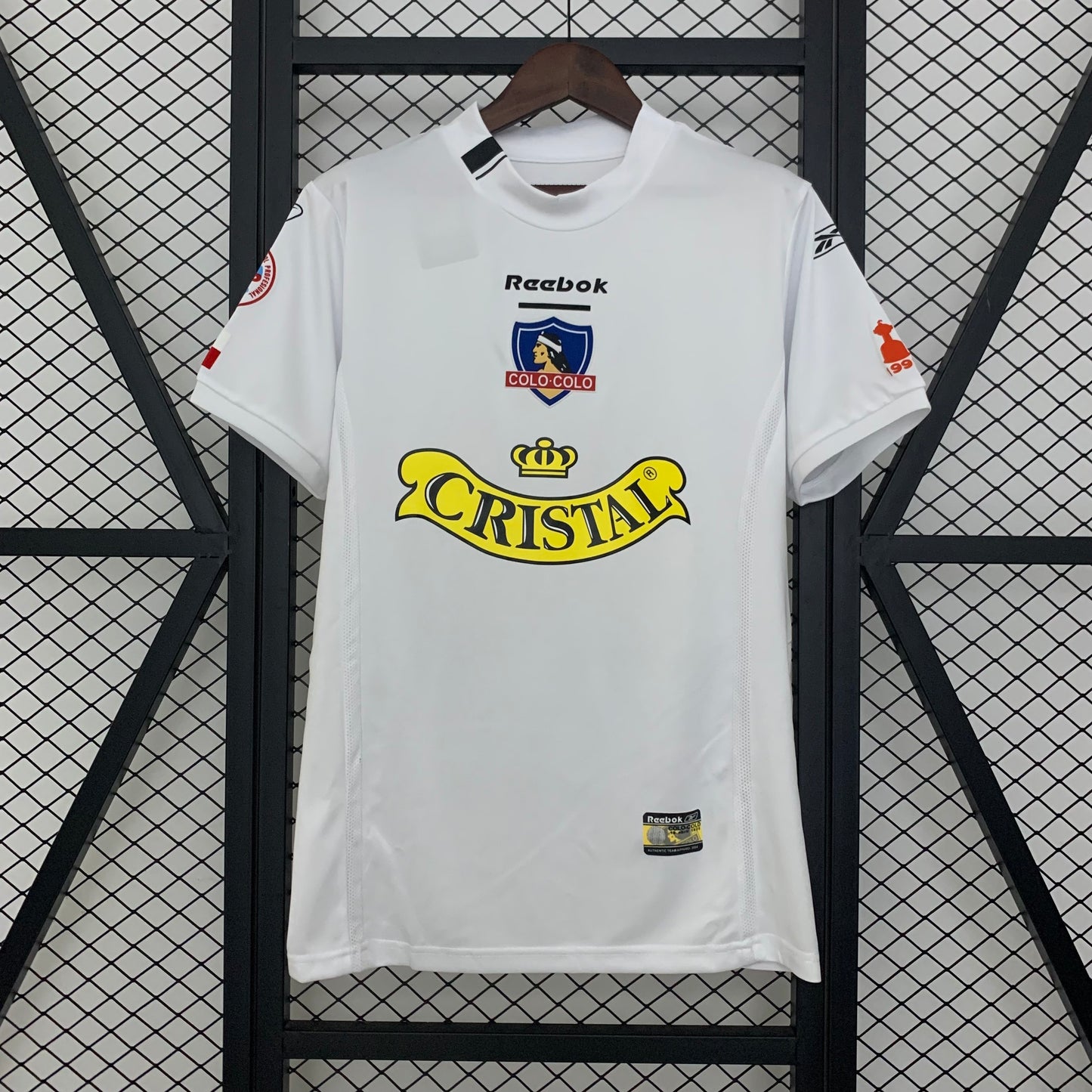 Retro Colo Colo 2004 Home detail