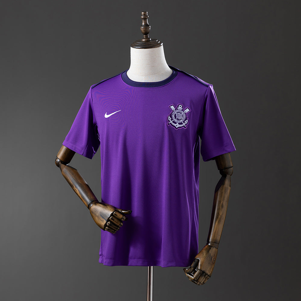 25-26 Corinthians training jersey purple detail