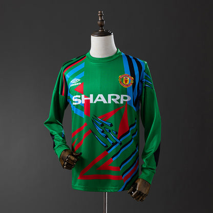 M-U 92-94 Goalkeeper Long Sleeve Retro Jersey detail