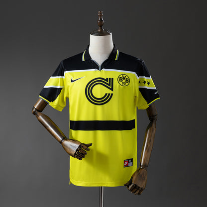 Retro Dortmund 96-97 Home detail