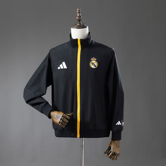Real Madrid 25-26 Windbreaker - Black detail