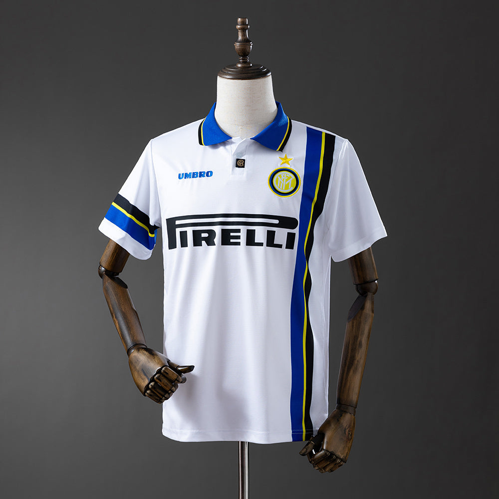 Retro Inter Milan 97-98 away detail