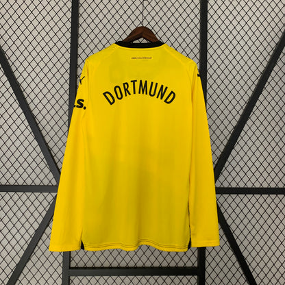 23-24 Long sleeve Dortmund home detail