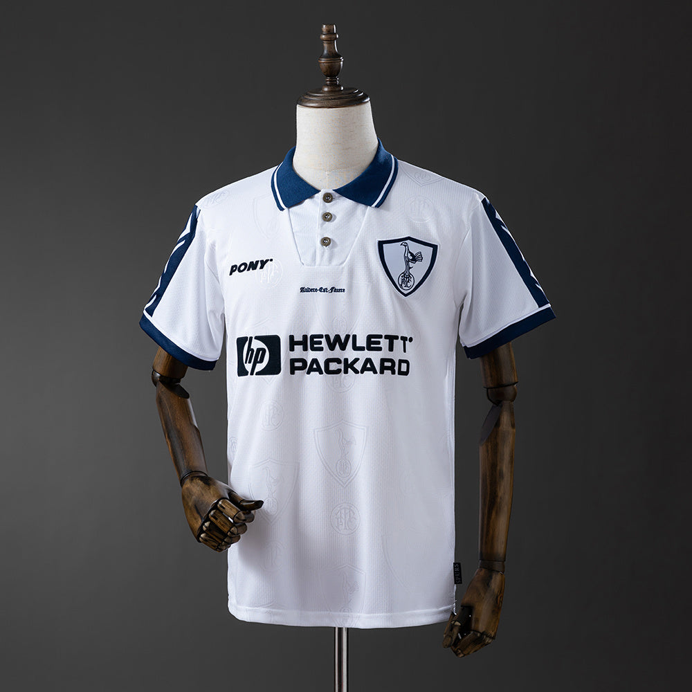 Tottenham Hotspur 95-97 Home Retro Jersey detail