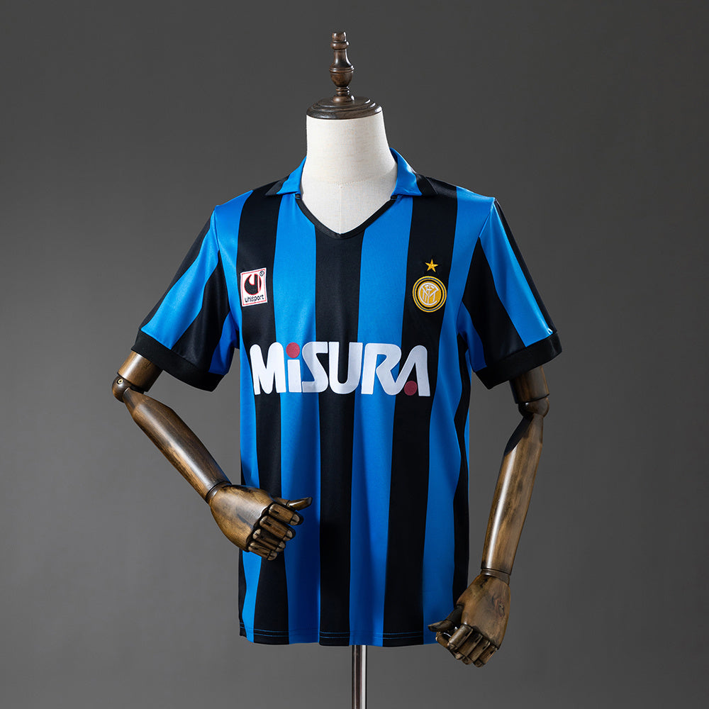 Retro Inter Milan 90-91 Home detail