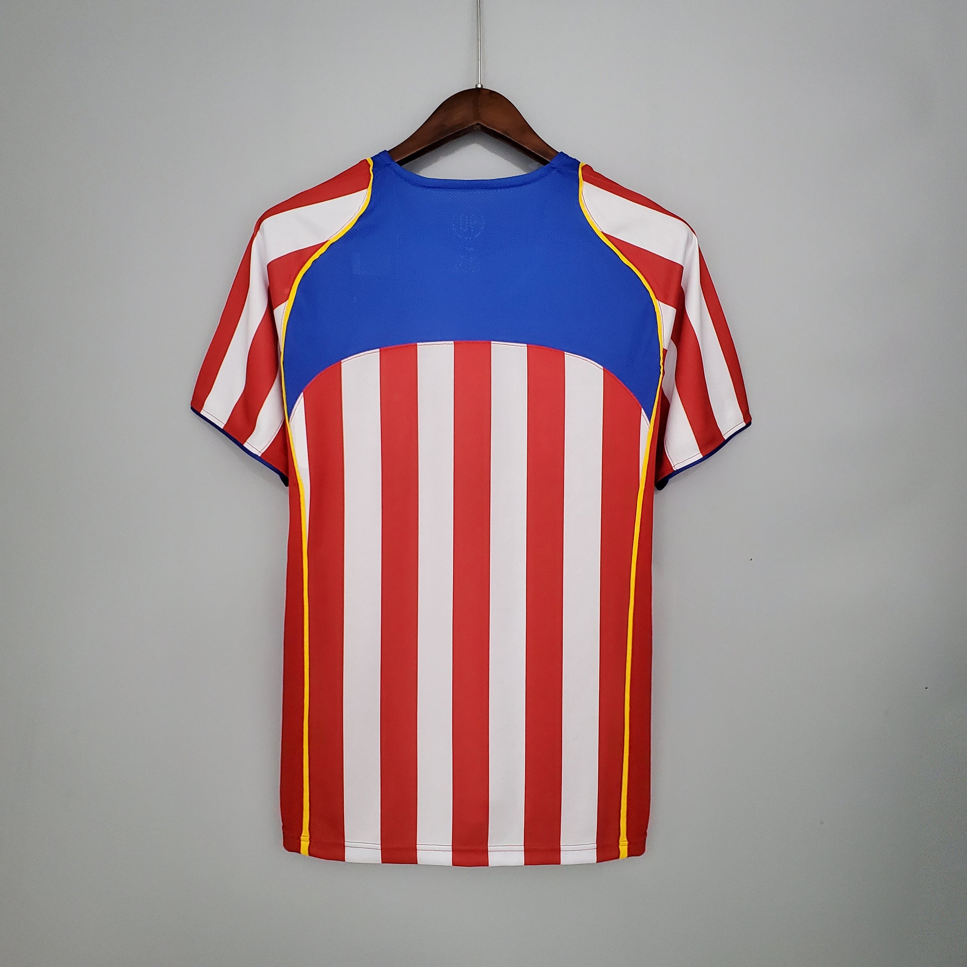 Retro Atletico Madrid 04-05 home
