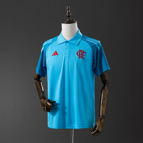 25-26  Flamengo training suit detail