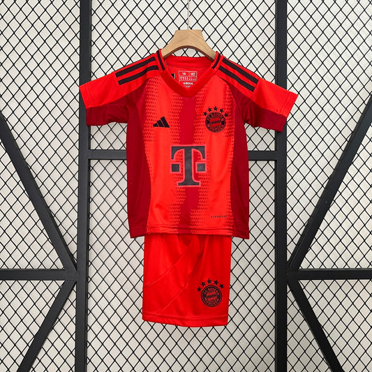 24-25 kids Bayern Munich home detail