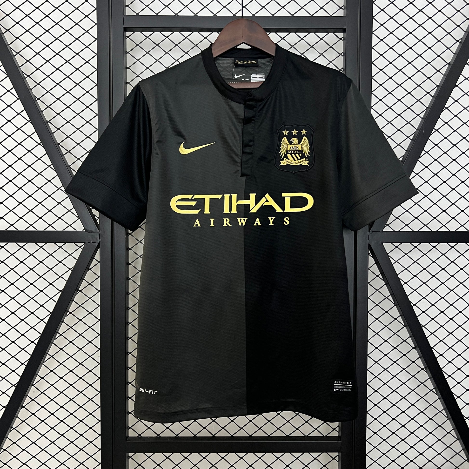 Retro Manchester City 13-14 Away