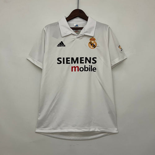 Retro Real Madrid 02-03 Home detail