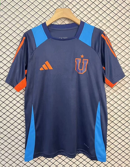 25-26 University of Chile Training Jersey detail