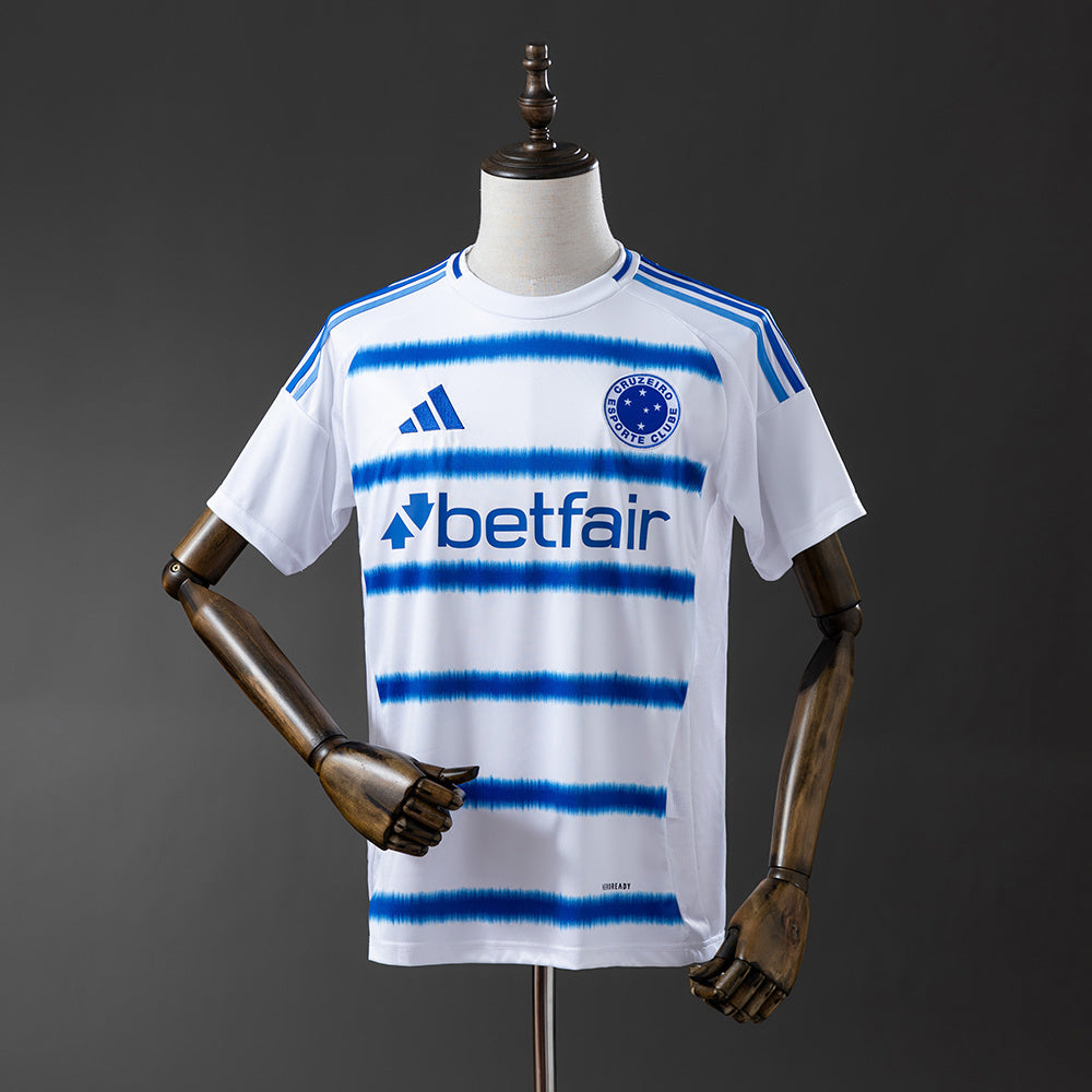 25-26 Cruzeiro away detail