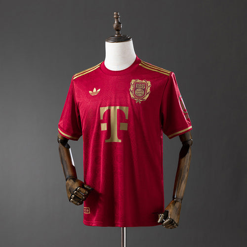 25-26 Bayern Munich 125th Anniversary detail